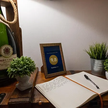 Il Giardino Di Sybar شقة ليتشي